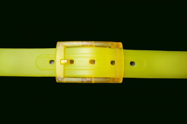 Glow in the dark riem geel