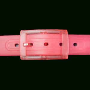 Glow in the dark riem rood